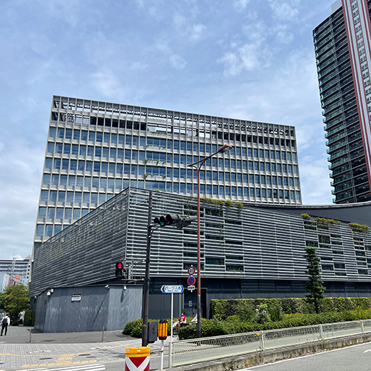 Zepp Namba and Nankai Namba No.1 Building